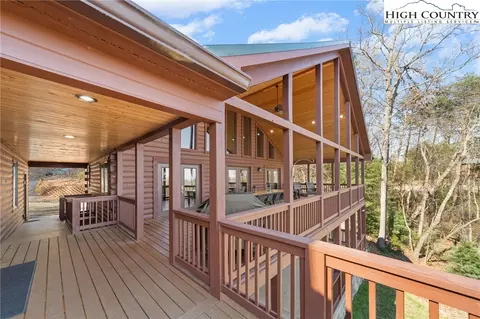 Exterior - 196 Eagle Nest Rd, Purlear, NC 28665 photo 6 of 7