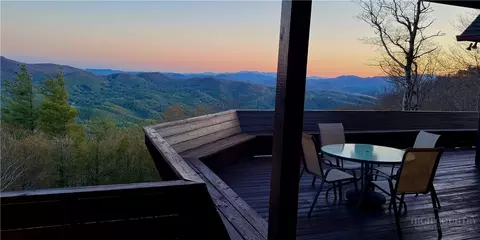Exterior - 64 Sunset Strip, Banner Elk, NC 28604 photo 3 of 7