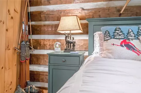 Bedroom - 376 Yellow Bear Rd, Todd, NC 28684 photo 4 of 7