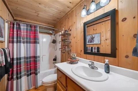 Bath - 376 Yellow Bear Rd, Todd, NC 28684 photo 1 of 5