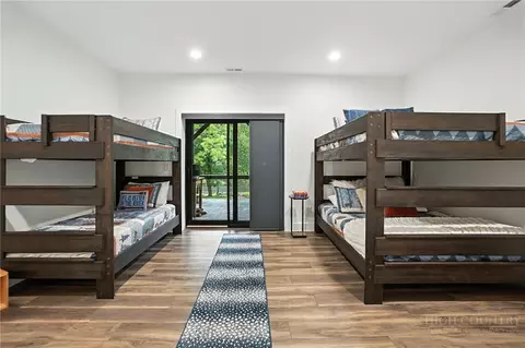Bedroom - 727 Riverwind Dr, Lansing, NC 28643 photo 7 of 8