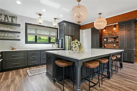 Kitchen - 727 Riverwind Dr, Lansing, NC 28643 photo 1 of 6