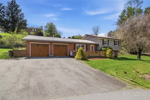 163 Hidden Valley Cir, Boone, NC 28607