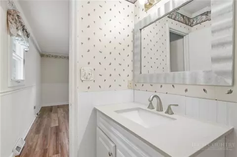 Bath - 163 Hidden Valley Cir, Boone, NC 28607 photo 1 of 5