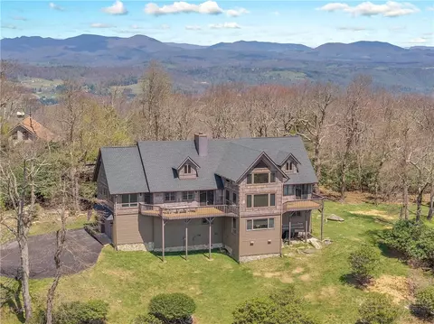 Exterior - 391 Oak Ridge Dr, Boone, NC 28607 photo 9 of 9