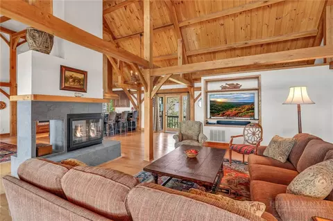 Living - 391 Oak Ridge Dr, Boone, NC 28607 photo 2 of 5