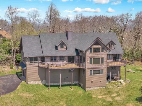 Exterior - 391 Oak Ridge Dr, Boone, NC 28607 photo 1 of 9