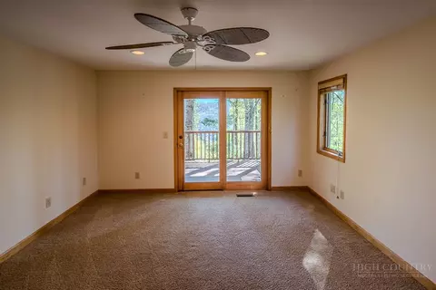 Bedroom - 2134 Valle Cay Dr, Vilas, NC 28692 photo 2 of 3