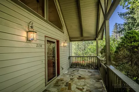Exterior - 2134 Valle Cay Dr, Vilas, NC 28692 photo 4 of 11