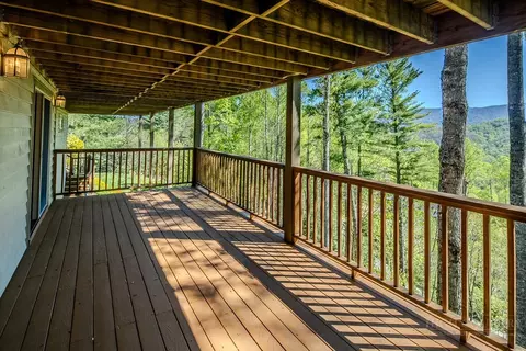 Exterior - 2134 Valle Cay Dr, Vilas, NC 28692 photo 9 of 11