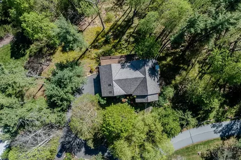 View/Area - 2134 Valle Cay Dr, Vilas, NC 28692 photo 2 of 2
