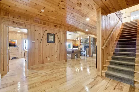 Entry Way - 2081 Blackberry Rd, Boone, NC 28607 photo 2 of 2