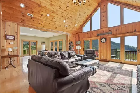 Living - 2081 Blackberry Rd, Boone, NC 28607 photo 1 of 5