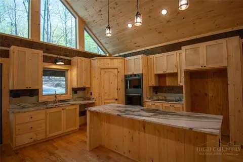 Kitchen - 1428 Tomahawk Dr, Todd, NC 28684 photo 2 of 2