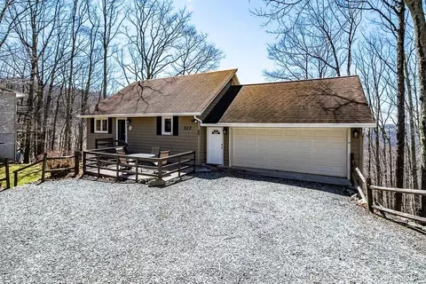 517 Pine Ridge Rd, Beech Mountain, NC 28604