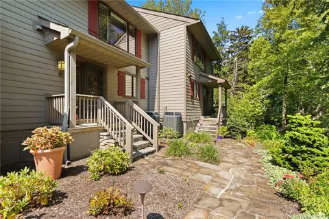 107 Mayview Manor Ct #O, Blowing Rock, NC 28605