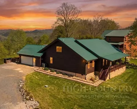598 Valle Meadows Trl, Sugar Grove, NC 28679