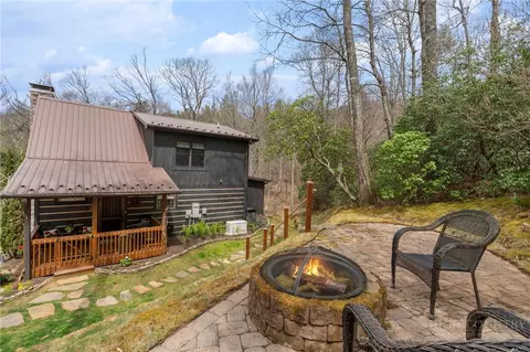 117 Deelani Trl, Fleetwood, NC 28626