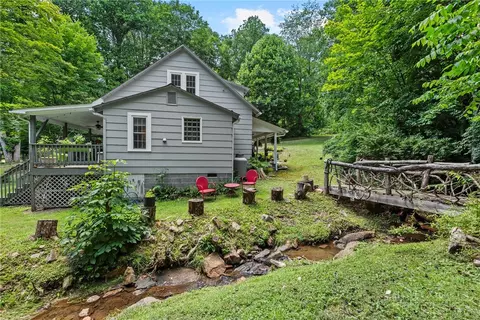 129 Troys Trl, Todd, NC 28684