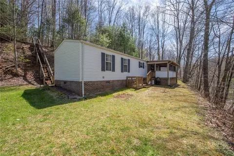 1848 W Mill Creek Rd, Warrensville, NC 28693