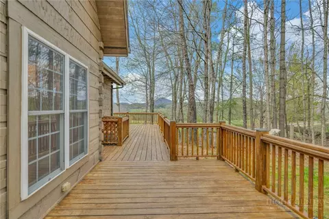 143 Depree Cir, Jefferson, NC 28640 photo 9
