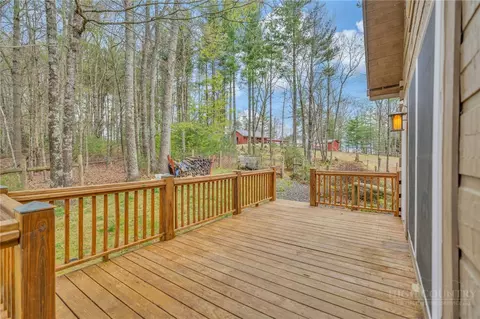 143 Depree Cir, Jefferson, NC 28640 photo 8