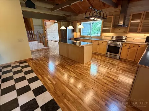 143 Depree Cir, Jefferson, NC 28640 photo 20