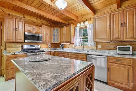 519 Wintergreen Dr, Boone, NC 28607 photo 25