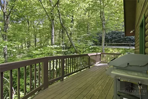 519 Wintergreen Dr, Boone, NC 28607 photo 9