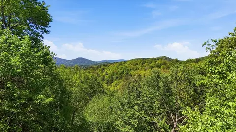 519 Wintergreen Dr, Boone, NC 28607 photo 6