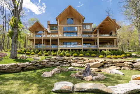 1148 Vista Way, Linville, NC 28646