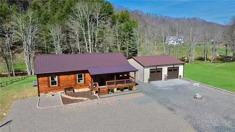 17036 Nc 88 W Hwy, Creston, NC 28615