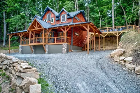 Other - 1015 Pine Ridge Rd, Beech Mountain, NC 28604 photo 1 of 9