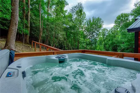 Other - 1015 Pine Ridge Rd, Beech Mountain, NC 28604 photo 5 of 9