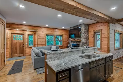 Other - 1015 Pine Ridge Rd, Beech Mountain, NC 28604 photo 2 of 9