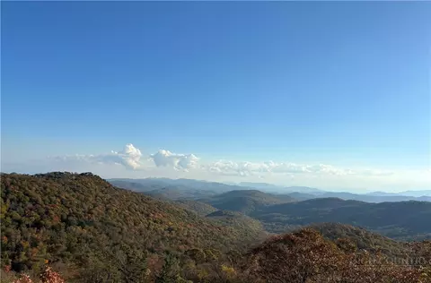 303 Sugar Top Dr #2202, Sugar Mountain, NC 28604