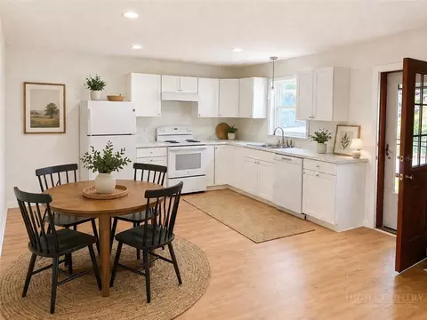 Kitchen - 197 Russell Dr, Boone, NC 28607 photo 2 of 2