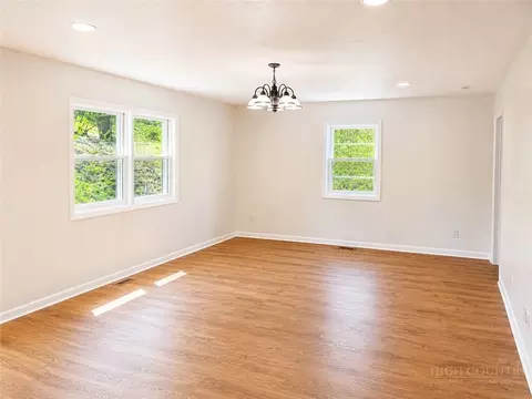 Living - 197 Russell Dr, Boone, NC 28607 photo 1 of 4