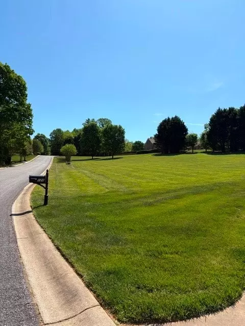 tbd Forest Ridge Dr, Wilkesboro, NC 28697