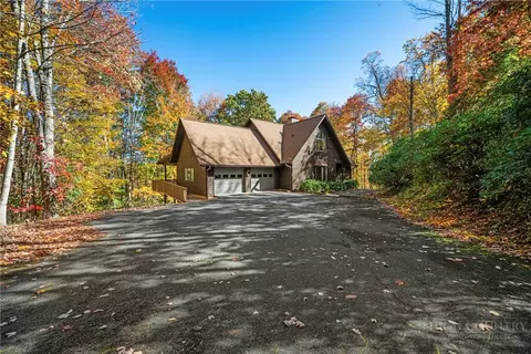 1584 Hattie Hill Rd, Vilas, NC 28692