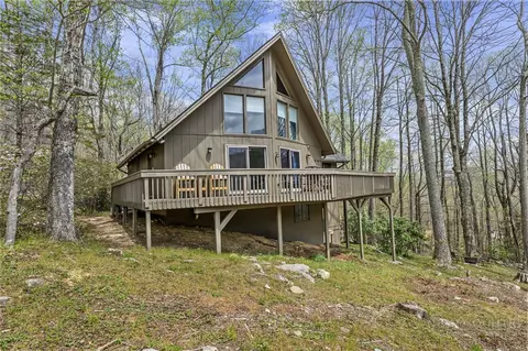 160 Bagpipe Way, Banner Elk, NC 28604