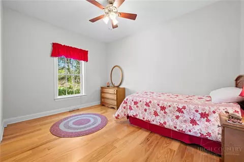 Bedroom - 982 Browns Chapel Rd, Boone, NC 28607 photo 4 of 8