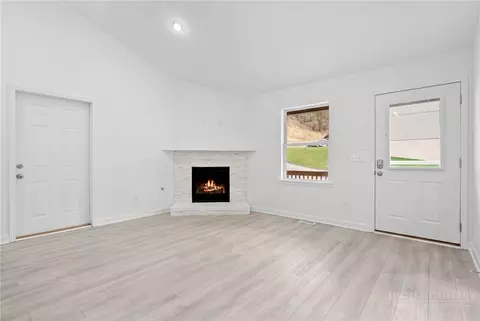 107 Pinebrook Ct #2, Boone, NC 28607 photo 5