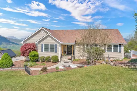 115 Beth St, West Jefferson, NC 28694