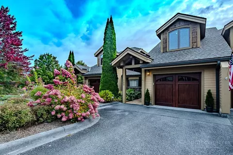 123 Bear Cub Ln #123, Banner Elk, NC 28604