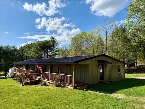 711 Modock Rd, Trade, TN 37691