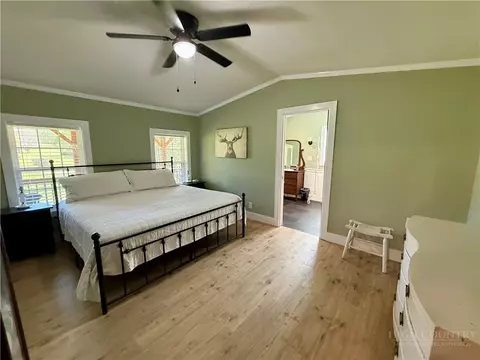 Bedroom - 711 Modock Rd, Trade, TN 37691 photo 2 of 5