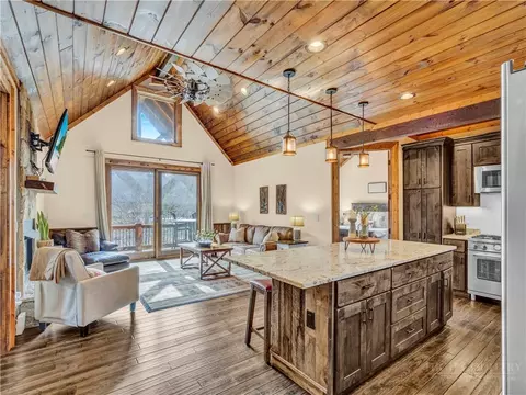 Kitchen - 188 Camp Eagle Loop, Banner Elk, NC 28604 photo 1 of 8