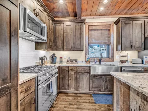 Kitchen - 188 Camp Eagle Loop, Banner Elk, NC 28604 photo 6 of 8