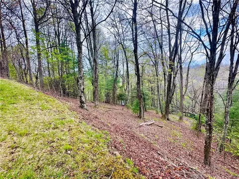 lot5 Churchill Downs, Boone, NC 28607 photo 10